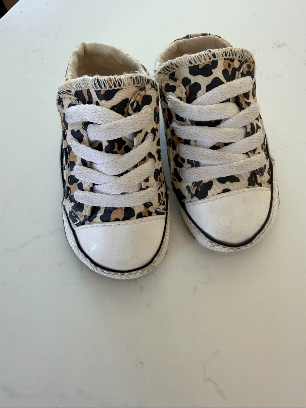 Leopard Baby Converse - Picture 2 of 3